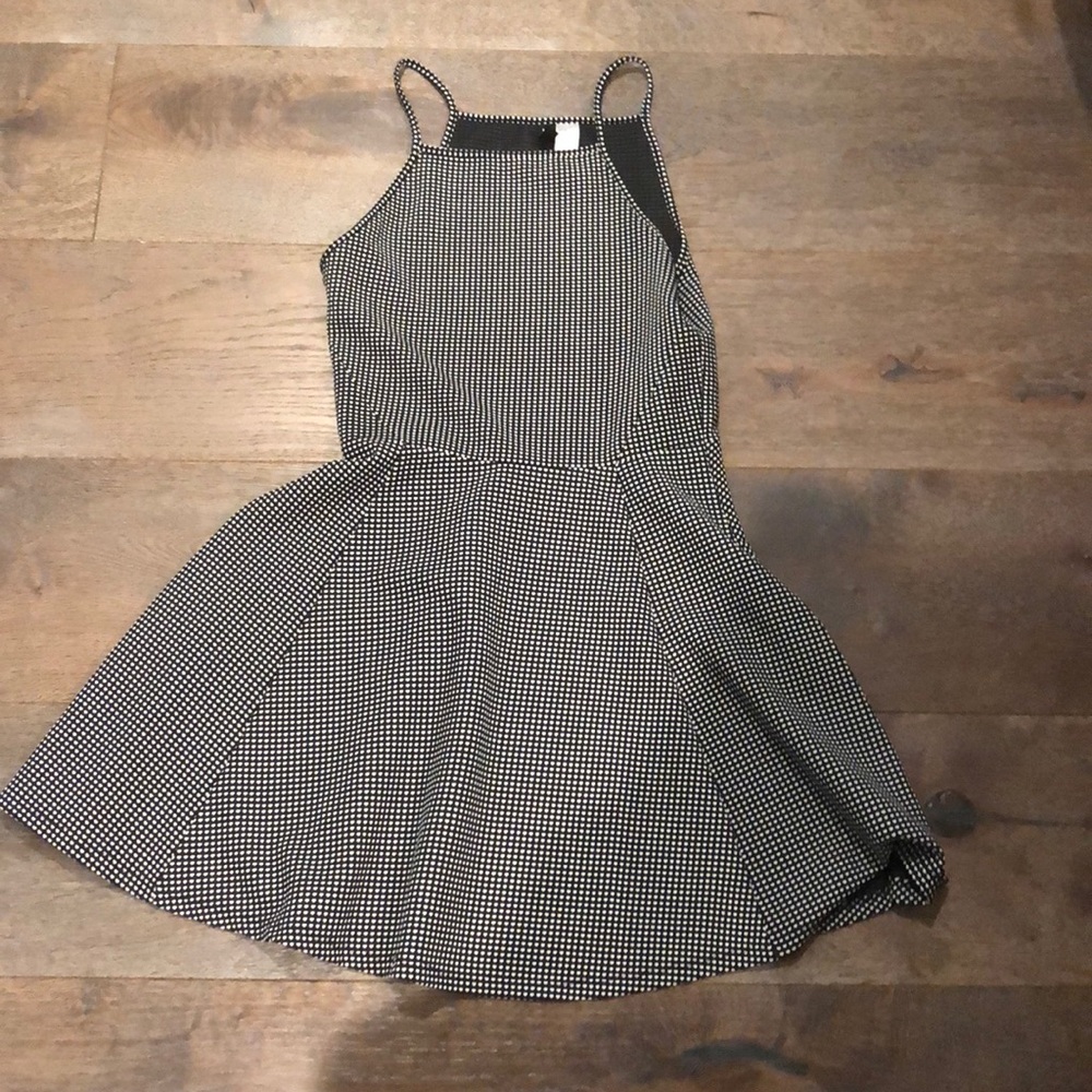 Black and white dress